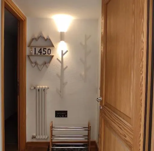 Apartman New****alpe Veille: Chalet Centro 2 Bagni E Garage Privato La Thuile